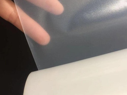 tpu熱熔膠膜木材免噴膠吸塑膜 櫥柜板材用熱熔膠膜貼合工廠直銷(xiāo)